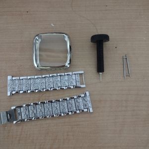 Fitbit versa 2 watch band silver.